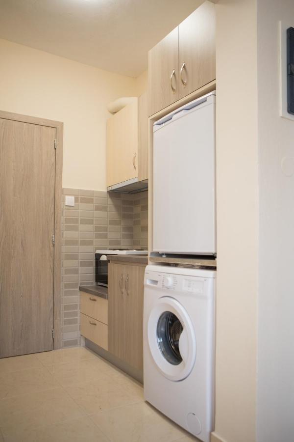 Kosmos Service Apartment Modern Spirit City Center With Additional Cost Parking Салоники Экстерьер фото